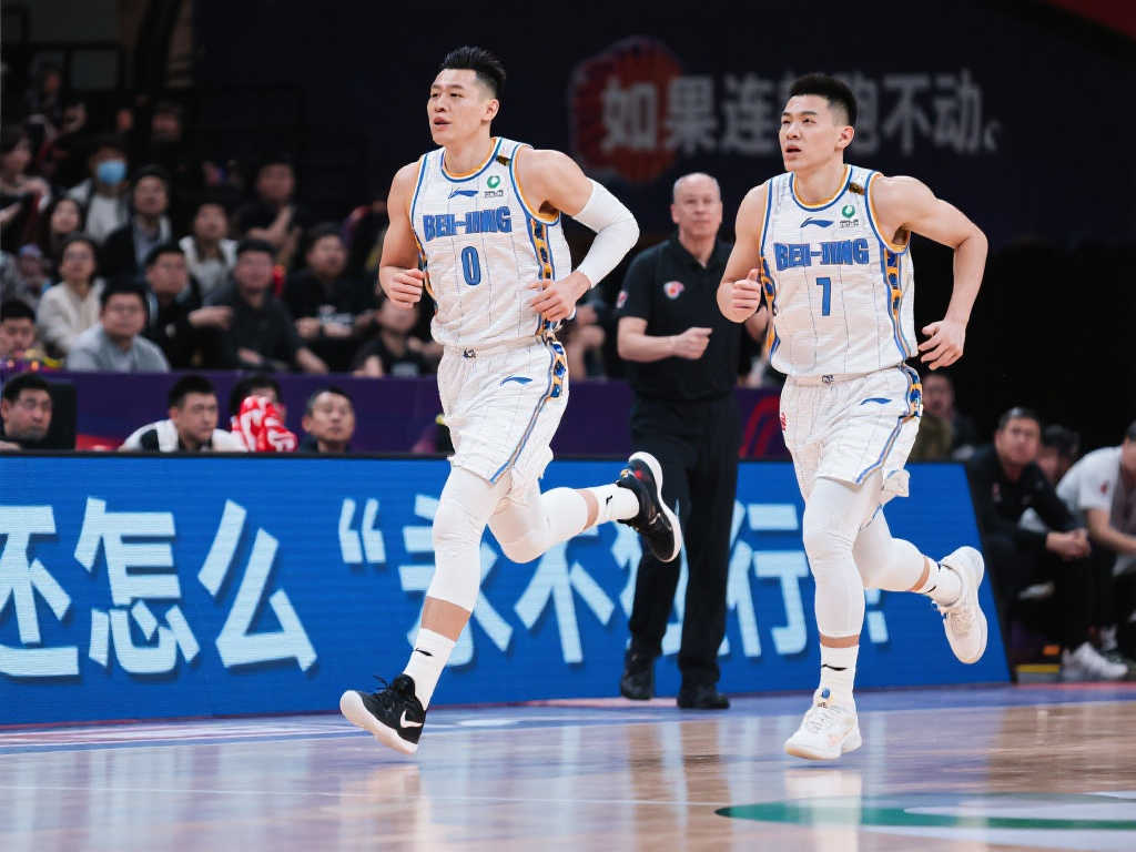 林良锋：节能策略失效，利物浦胜负皆因体能短板